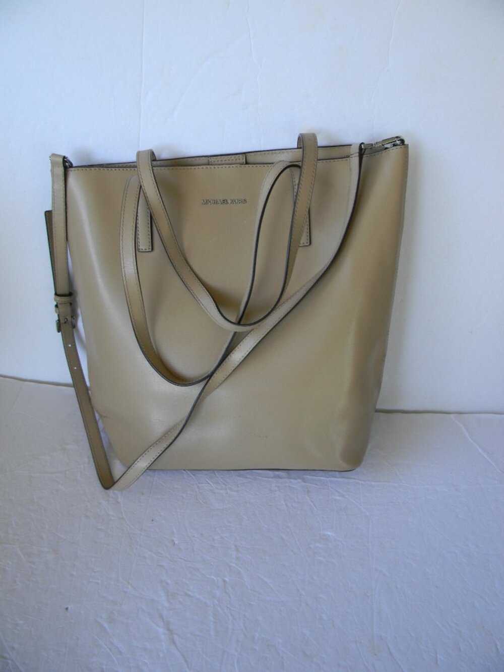 MICHAEL KORS EMRY TAN LEATHER LARGE N/S TOTE/CROSSBODY BAG **AS IS